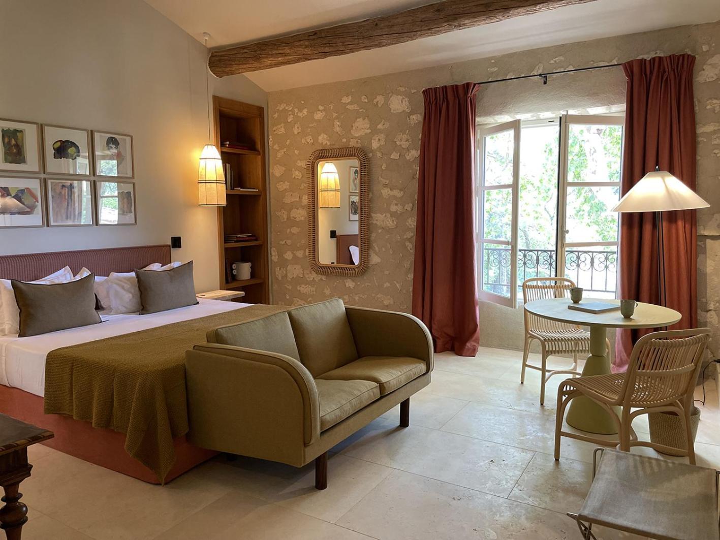 Готель Baumaniere - Les Baux De Provence Екстер'єр фото